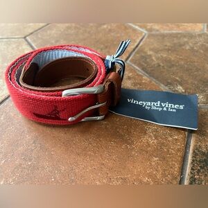 Vineyard Vines Charter Boat Embroidered Canvas Club Mens Belt Red Size 32